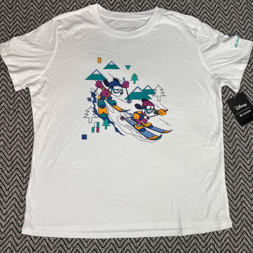 Disney x Columbia Mickey & Minnie Louse Skiing White Tee with Vibrant Colors
